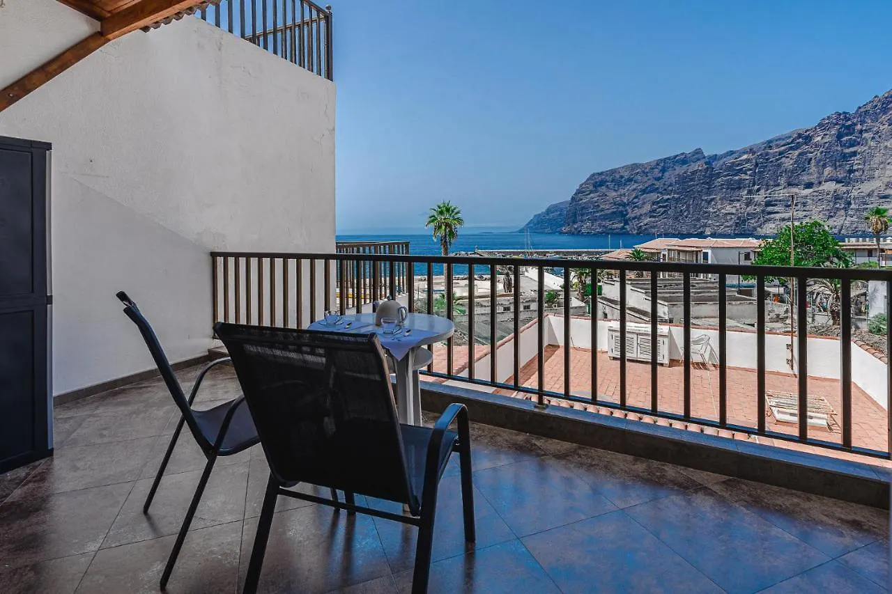 Amazing Atlantic And Breathtaking Mountains Views Apartment Acantilado de los Gigantes